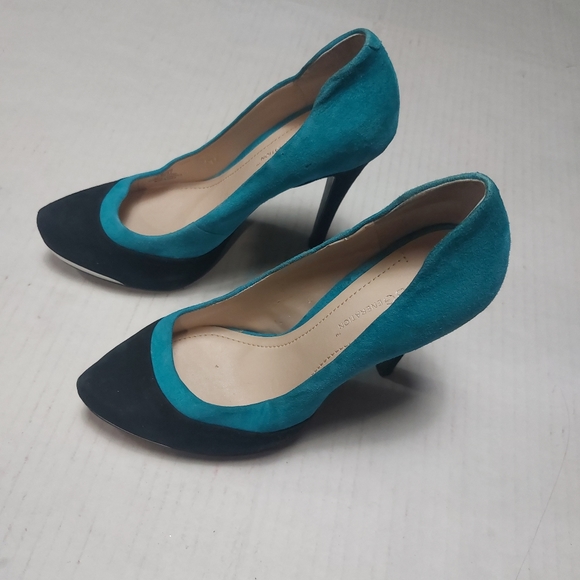 BCBGenaration Blue and Black Leather Upper Suede like Material High Heels Shoes - Picture 15 of 15